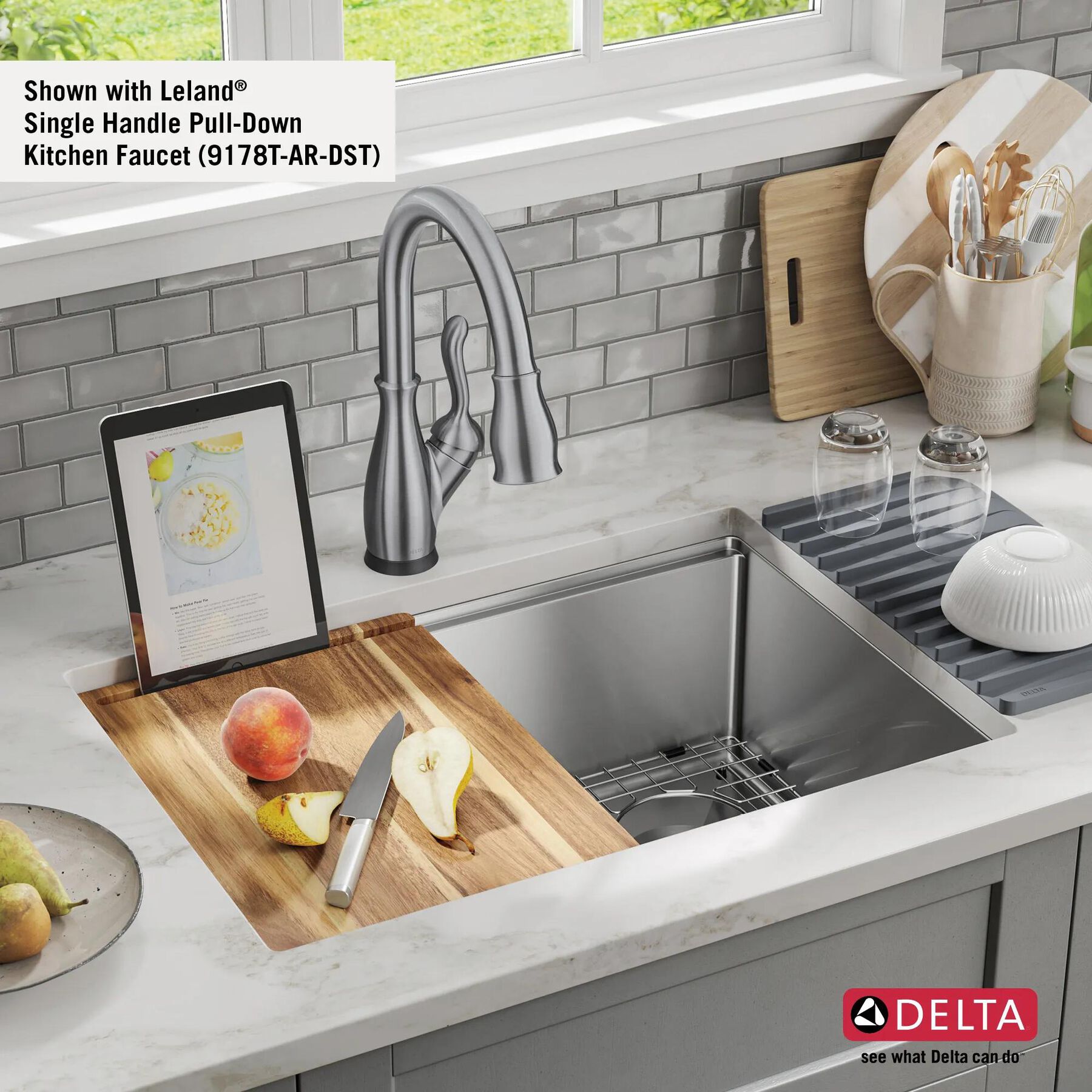 27&rdquo; Workstation Kitchen Sink Undermount Stainless Steel Single Bowl with WorkFlow&trade; Ledge and Accessories